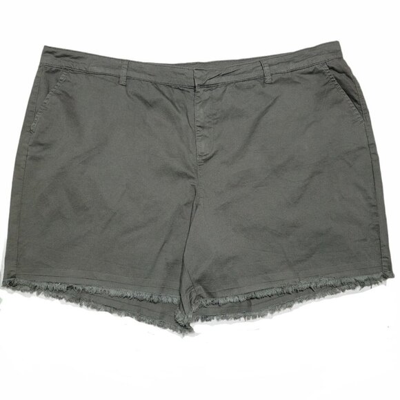 STYLE & CO Chino Shorts Mid Rise Bermuda Frayed Hem Green Licorice Plus Sz 24W - Picture 1 of 7